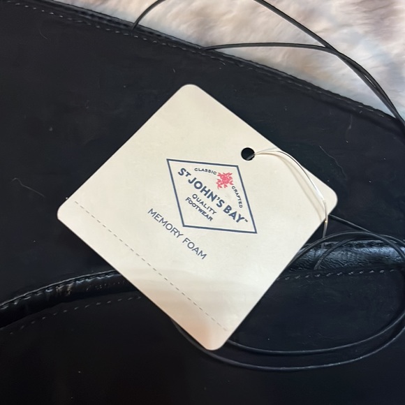 Memory foam St. John’s bay boots - Picture 2 of 4